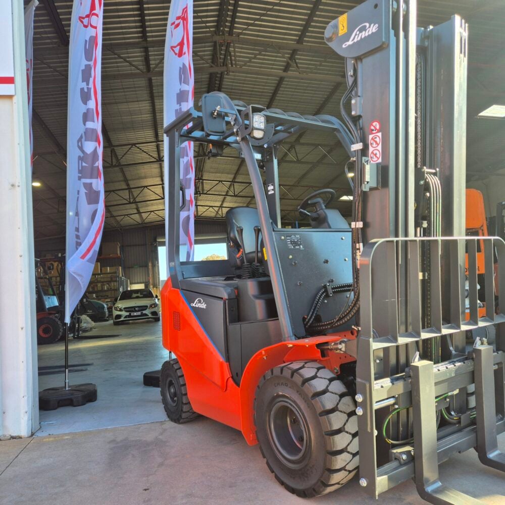 Linde E20 1292 Li-ion Electric 4 Wheel Forklift