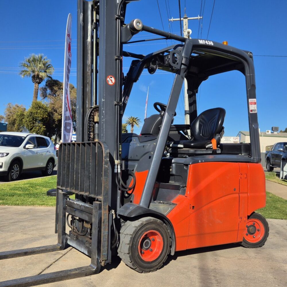 2011 Linde E20 2t Electric Forklift - 29,295hrs