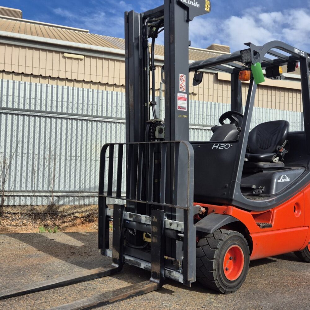2017 Linde H20T 2T LPG Forklift - Used - MF133